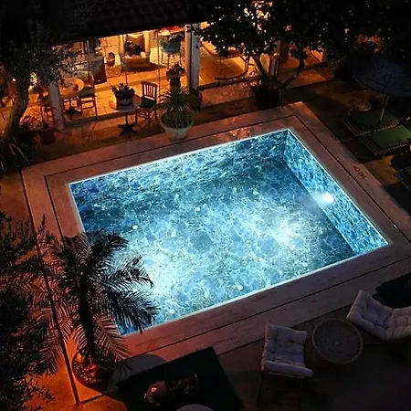 Bademici Hotel Ciftlikkoyu